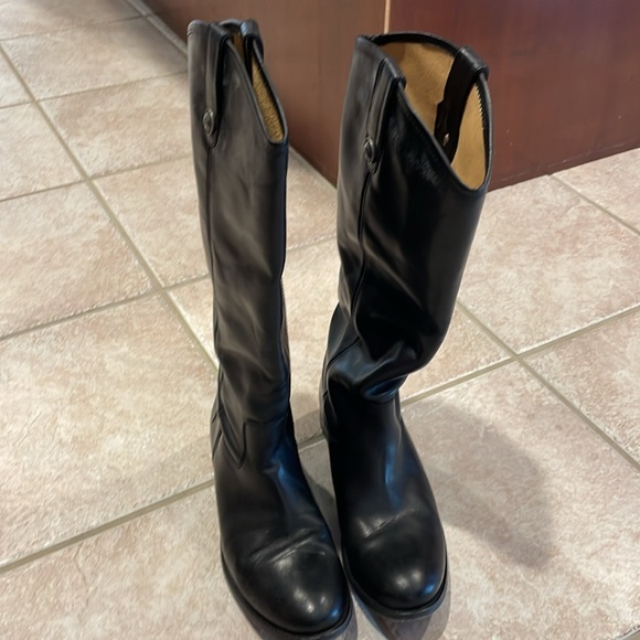 FRYE MELISSA BUTTON BOOT - Picture 2 of 8